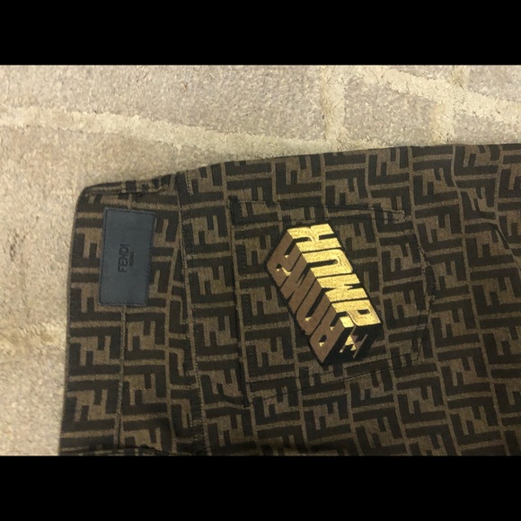 Fendi jeans/pants - Picture 2 of 5